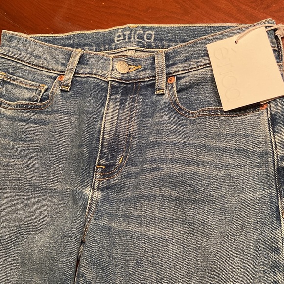 Etica Micki Owens Lake crop jeans - Picture 2 of 9